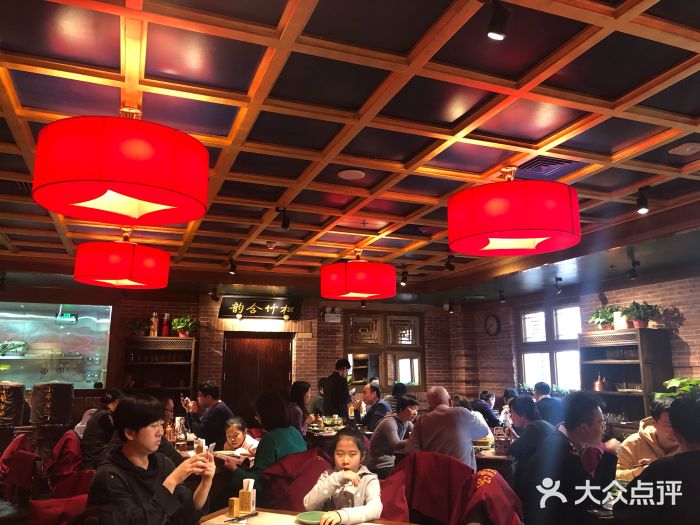 小吊梨汤·北京菜·烤鸭(长安商场-首都博物馆店)大堂图片