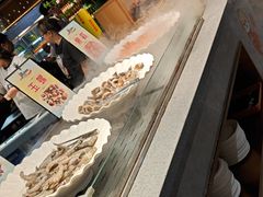 -遇上西雅图多融合海鲜自助餐厅(中房金谊广场店)