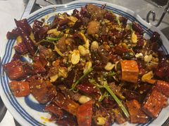 -曹掌柜小酒馆烧烤集团(宾川路店)