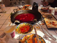 -旧街市鲜货老火锅(大光路店)