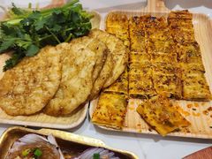 -东北小板凳地摊烧烤(泰来街店)