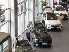 -奔驰上海利星(七宝店)