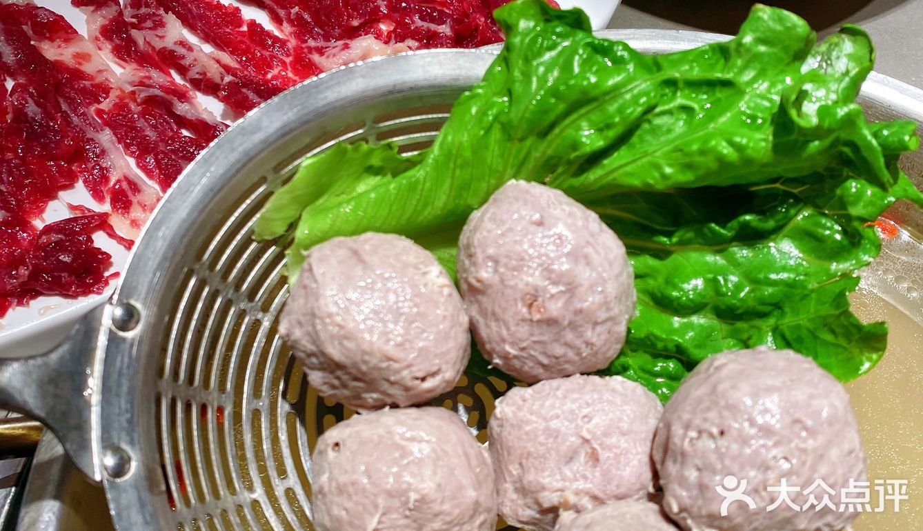 惊呆了！番禺巨大形潮汕牛肉火锅现场！