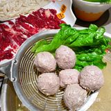 惊呆了！番禺巨大形潮汕牛肉火锅现场！