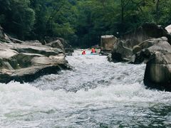-雅鲁激流探险漂流