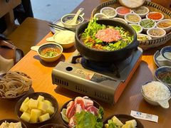 -包整·丝娃娃(一览甲秀楼风景店)