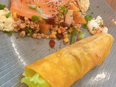 生三文鱼拌饭-Moka Bros 摩卡站(西单大悦城店)