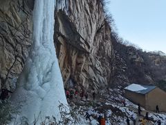 -抱龙峪
