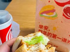 -肯德基(成山路地铁站店)