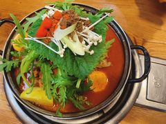 土豆排骨火锅-喇喇排骨火锅·传统韩式脊骨汤(望京西园总店)
