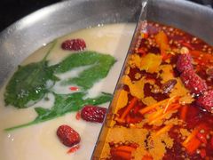 -湊湊火锅·茶憩(新中关购物中心店)