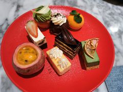 -南京长江之舟华邑酒店·鲜艳自助餐厅