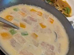 -万龙洲海鲜(大兴绿地缤纷城店)