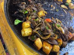 -老周炒拨拉(甘州总店)