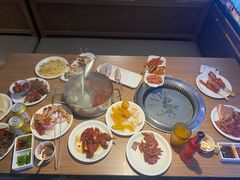 -千滋百味自助烤肉火锅(东门町店)