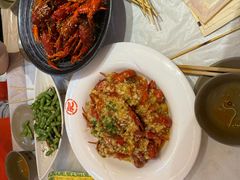 -肥肥虾庄·金牌油焖大虾(首义路店)