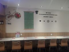 大堂-华莱士·炸鸡汉堡(李沧乐客城店)
