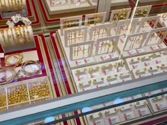 -恒一珠宝·回收黄金钻石奢侈品(灵岩南路店)