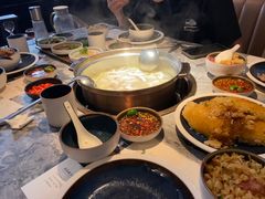 -大头椰·海南椰子鸡火锅(思明万象城店)