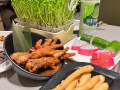 -海底捞火锅(金山百联店)