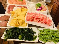 -山城年华老火锅(玉林店)