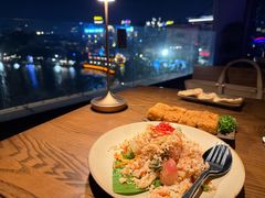 -Cau Go Vietnamese Cuisine