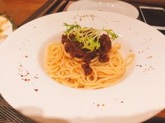 香辣牛肉酱面-LUCCA卢卡西班牙海鲜饭(远洋广场店)