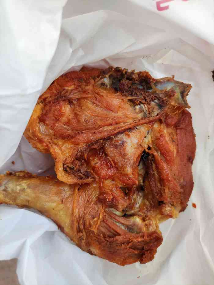 烟台泰丰炸鸡-"96对在他们家吃的人还是挺多的,但是排队.