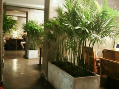 -HIGH FIVE哈福手工汉堡(桂林路店)