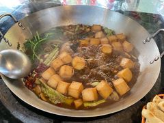 柴锅炖水库鱼-姥家大锅台水库渔家