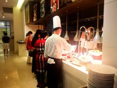 -海口绿发希尔顿酒店-田园汇自助餐·三文鱼·海鲜