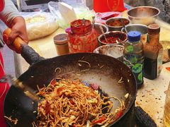 -老婆婆炒饭(小白楼1902欧式风情街店)