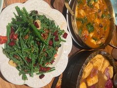 -缘生态云南菜·野生菌庭院餐厅(华侨城店)