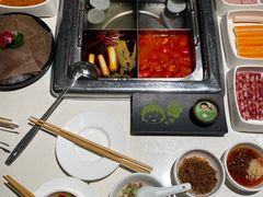 -海底捞火锅(世界城广场店)