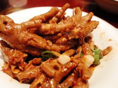 -霄汉牛三鲜湖北砂锅菜(万松园2店)