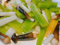 -城南往事•百年鲁菜(美食岛·东昌湖店)