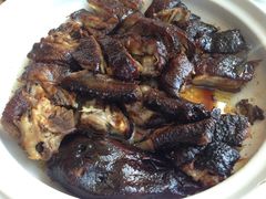 -八府香鸭·啫啫煲(华山路店)