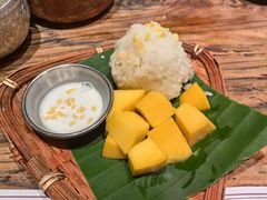 清迈街头芒果糯米饭-TamTam