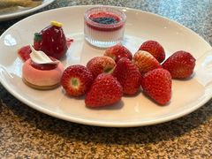 -怡咖啡海鲜自助餐厅(浦东香格里拉店)