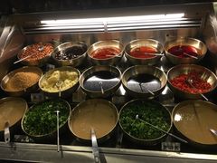 自助调料区-火炉火自助餐(喜隆多店)