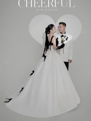 -金夫人婚纱摄影