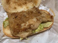 整块鸡腿肉-麦当劳(安定门外大街店)