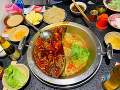 -四小区火锅·巷子里的重庆火锅(花照壁店)