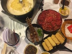 -鲜入围煮花胶鸡海鲜火锅