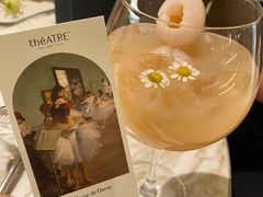 -théATRE 茶聚场(王府中環店)