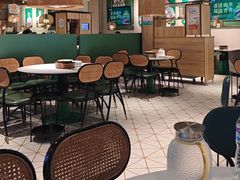 -费大厨辣椒炒肉(高铁吾悦广场店)
