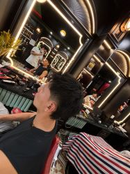 -豪帅男士理容馆