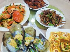 -吉莲利苑海鲜酒家(珠海拱北29年老字号店)