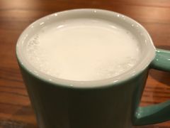 热牛奶-麦田工坊(月湖店)
