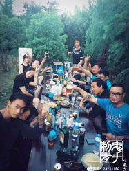 -鬼手纹身小鬼店